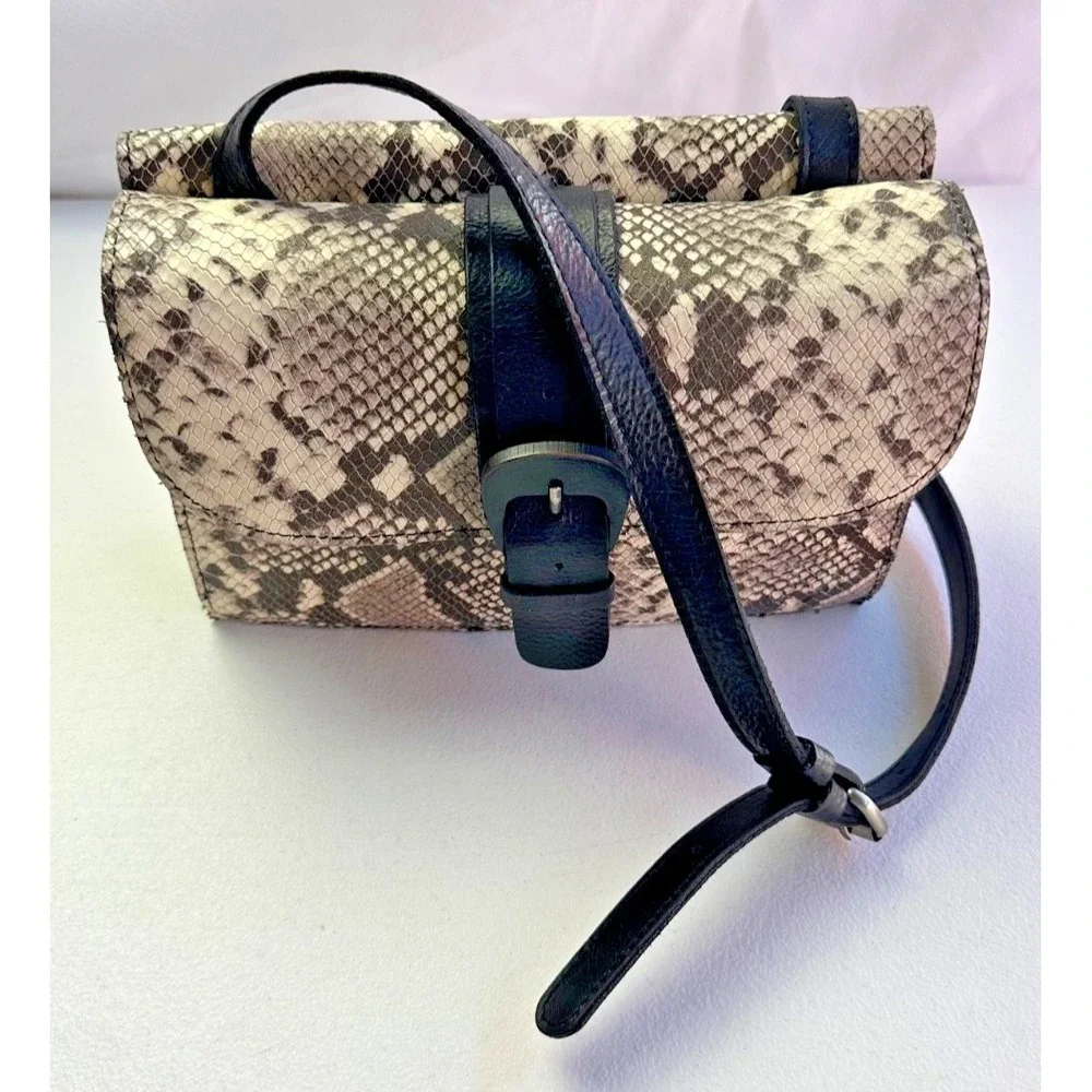 Patricia Nash Tauriana Portland Python Leather Crossbody Organizer Flap Bag Purs
